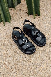 Sol Sandals Negras