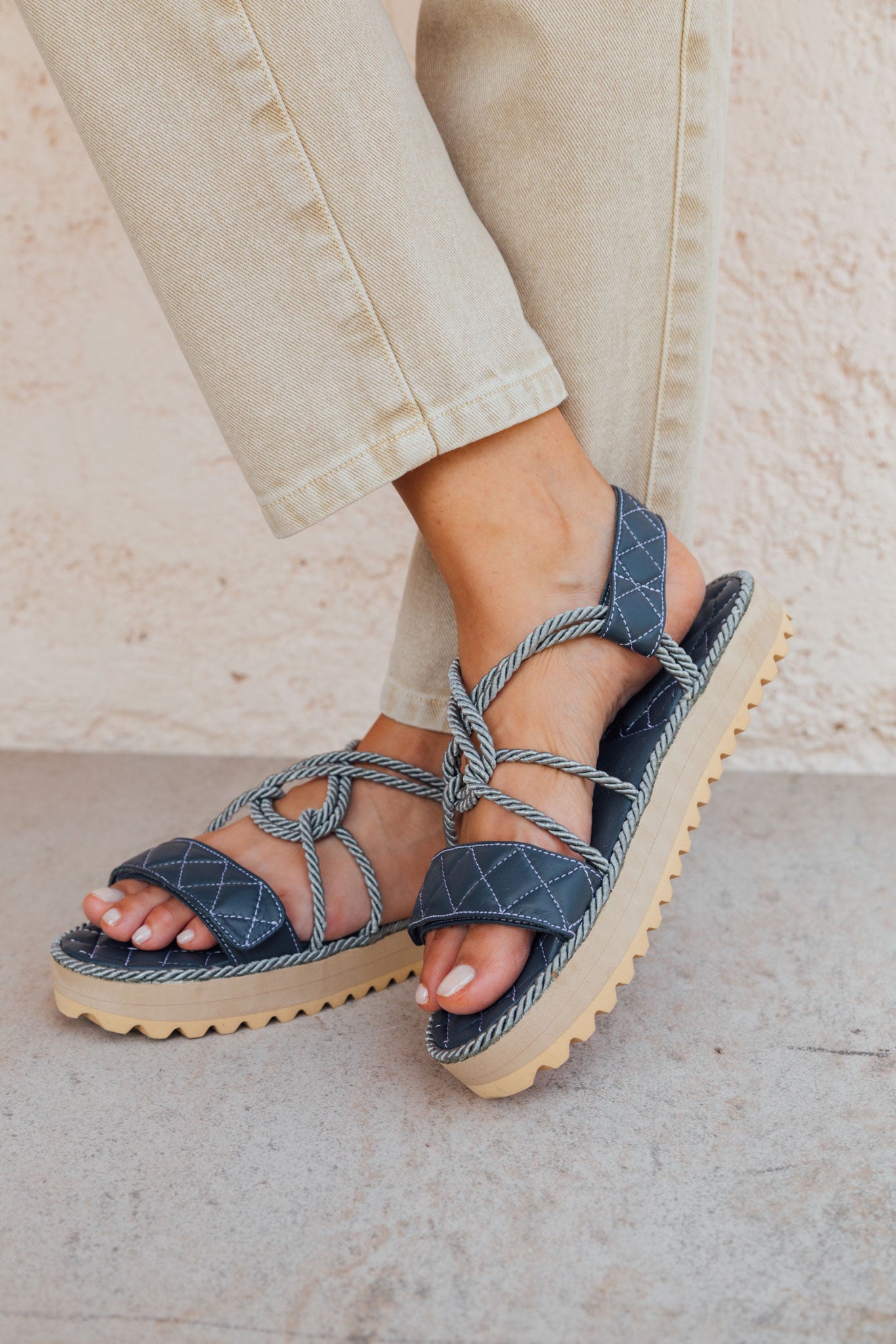 Delhi Sandals Gris