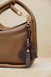 Amore Charm Mocca
