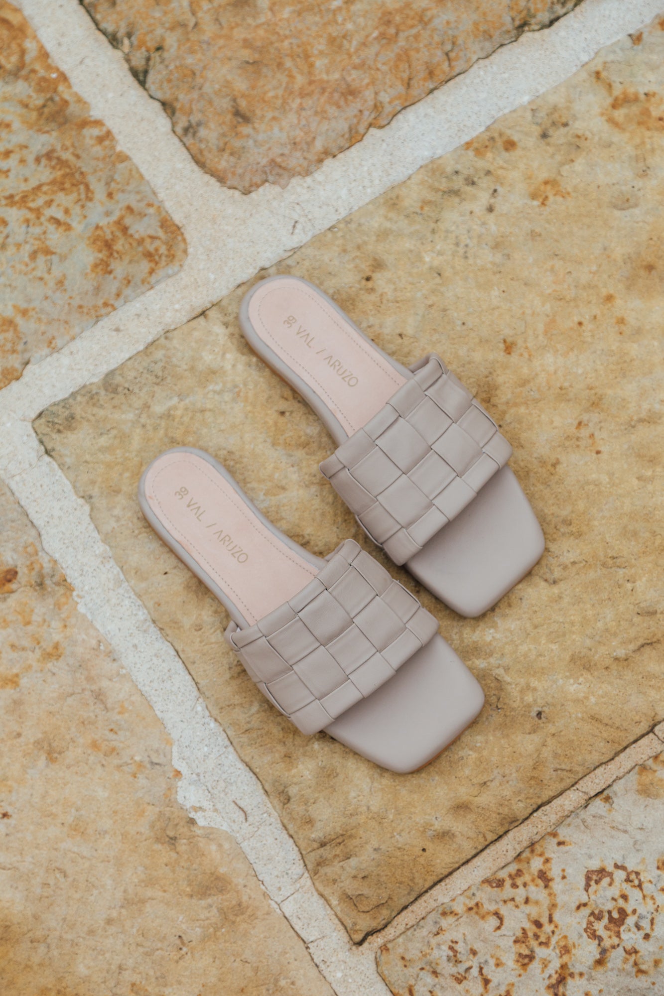Toscana Sandals Taupe