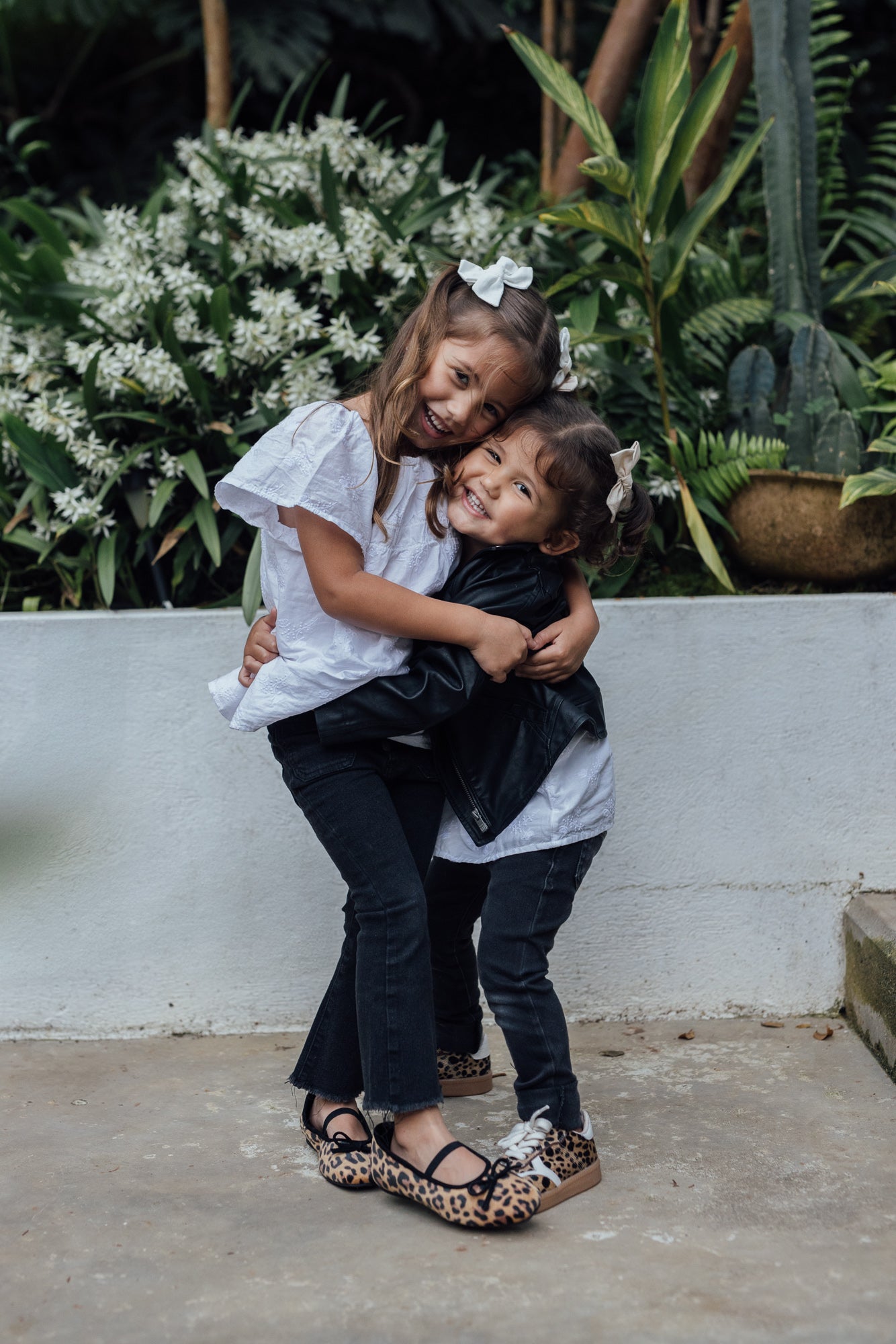 Leo Flats Kids