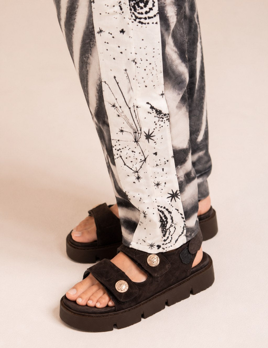 Petra Sandals Mocca Ters x Val 3