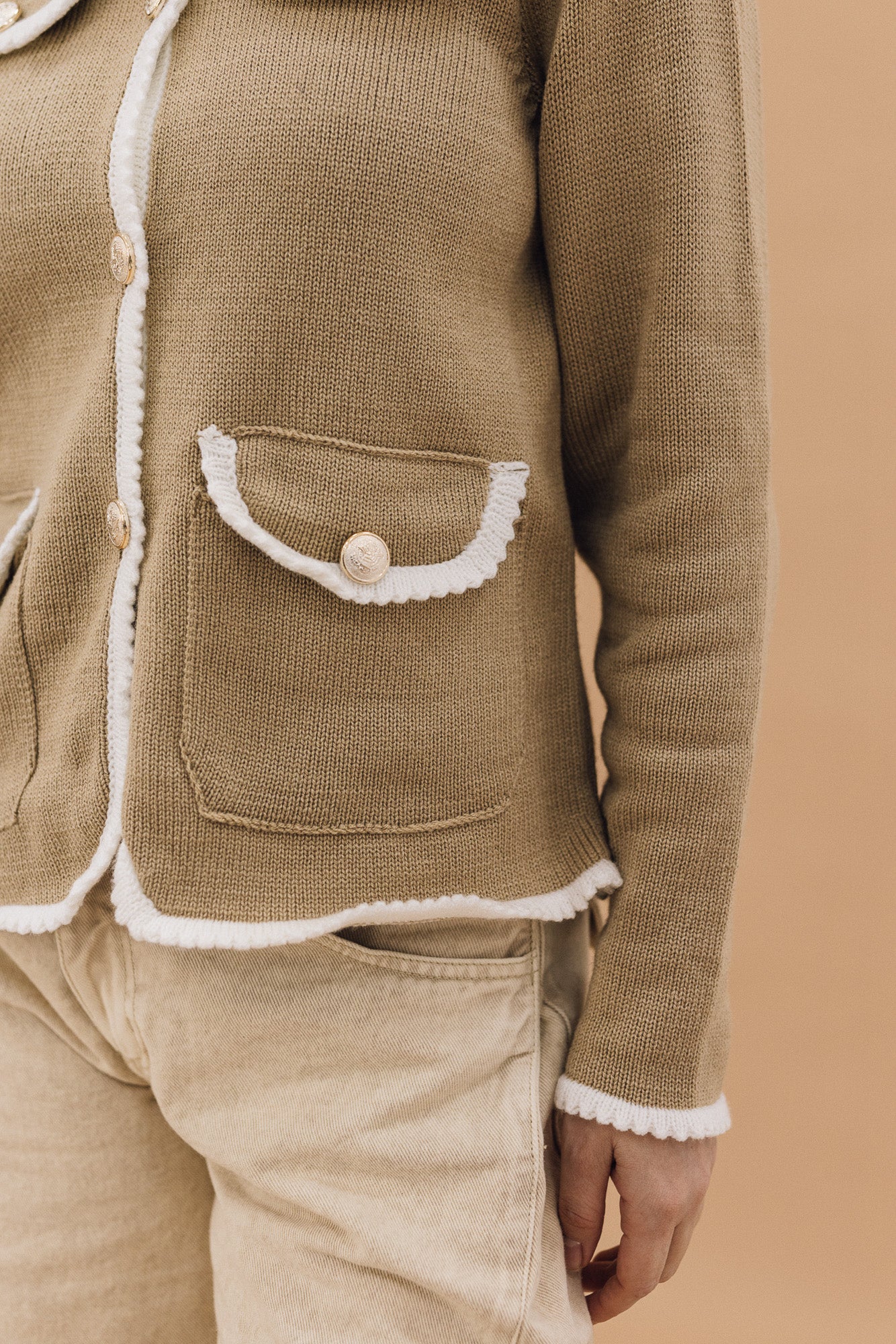 Flora Cardigan Beige