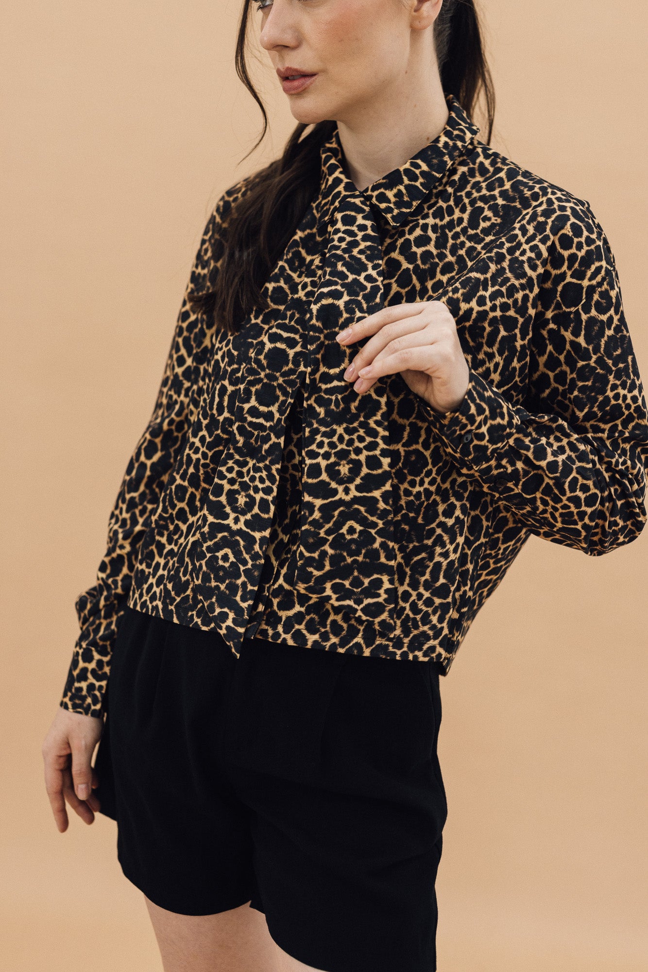 Camisa Flora Animal Print