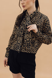 Camisa Flora Animal Print