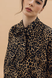 Camisa Flora Animal Print