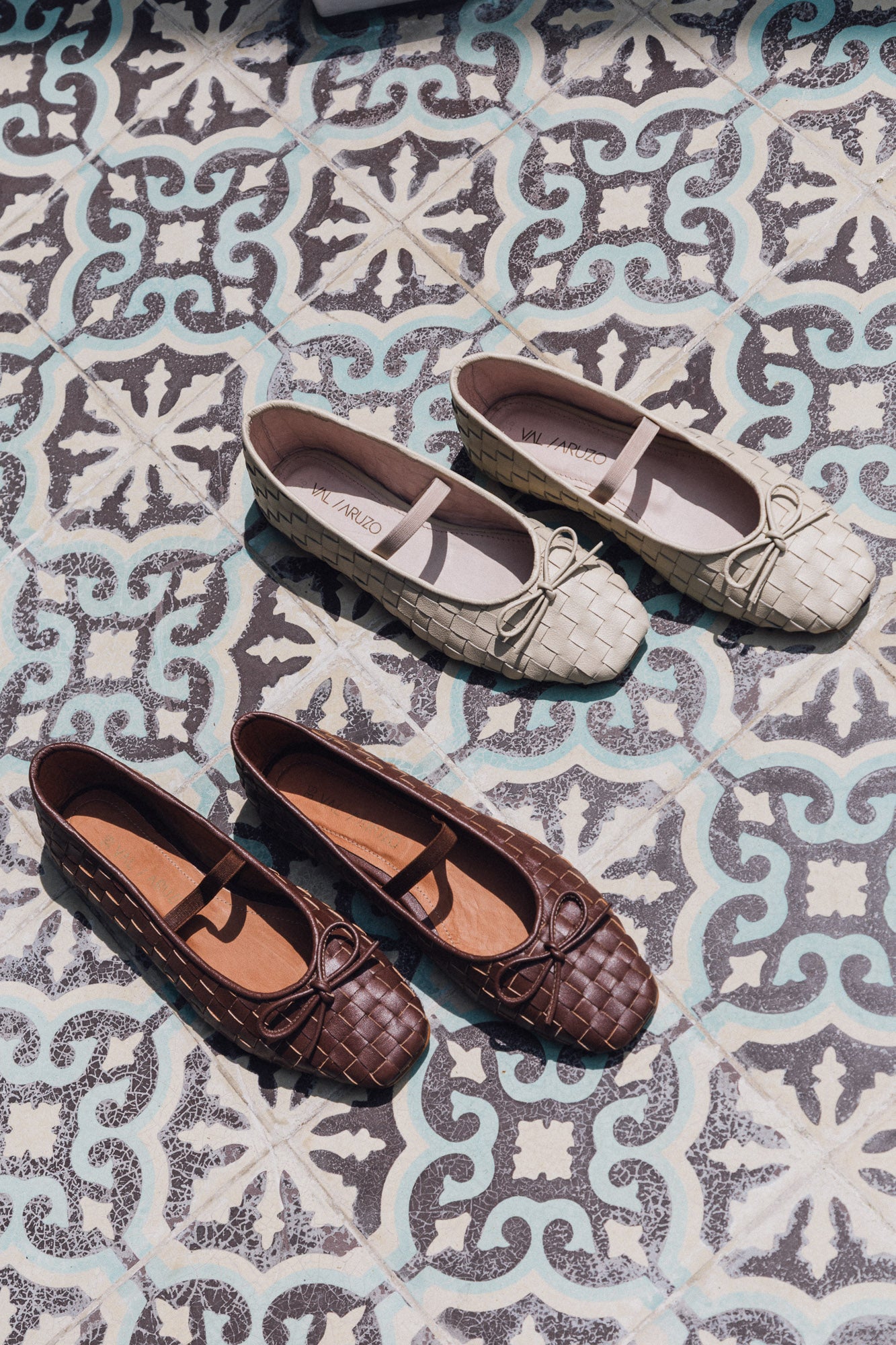Serena Flats Mocca