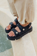 Petra Sandals Negra