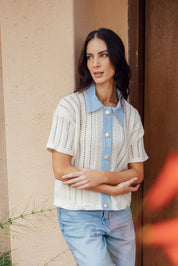 campo-polo-beige-05-modelo-espalda