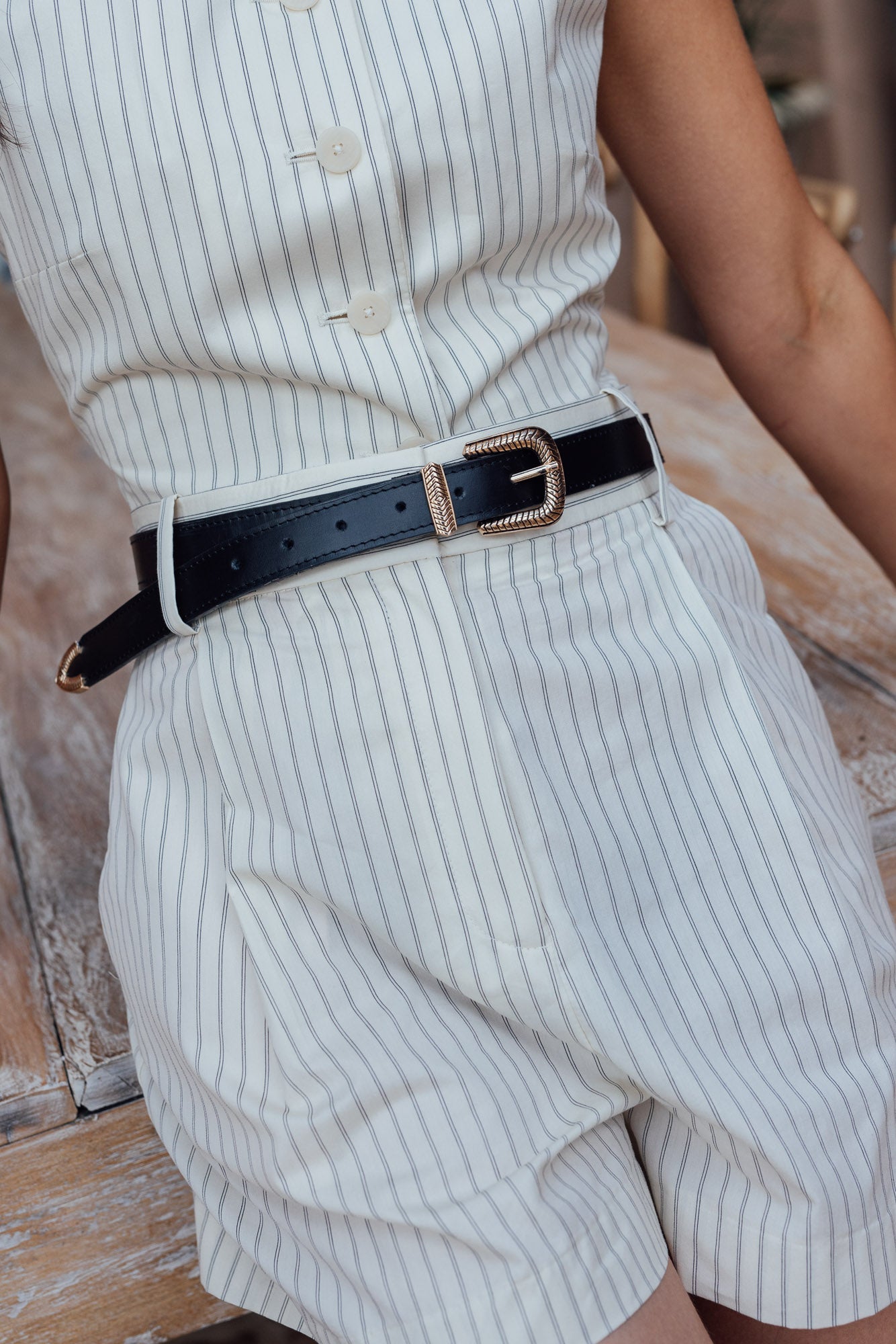 legacy-belt-negra-02-detalle-hebilla