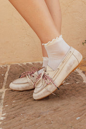 mocasin-amalfi-vintage-beige-08-modelo-pies